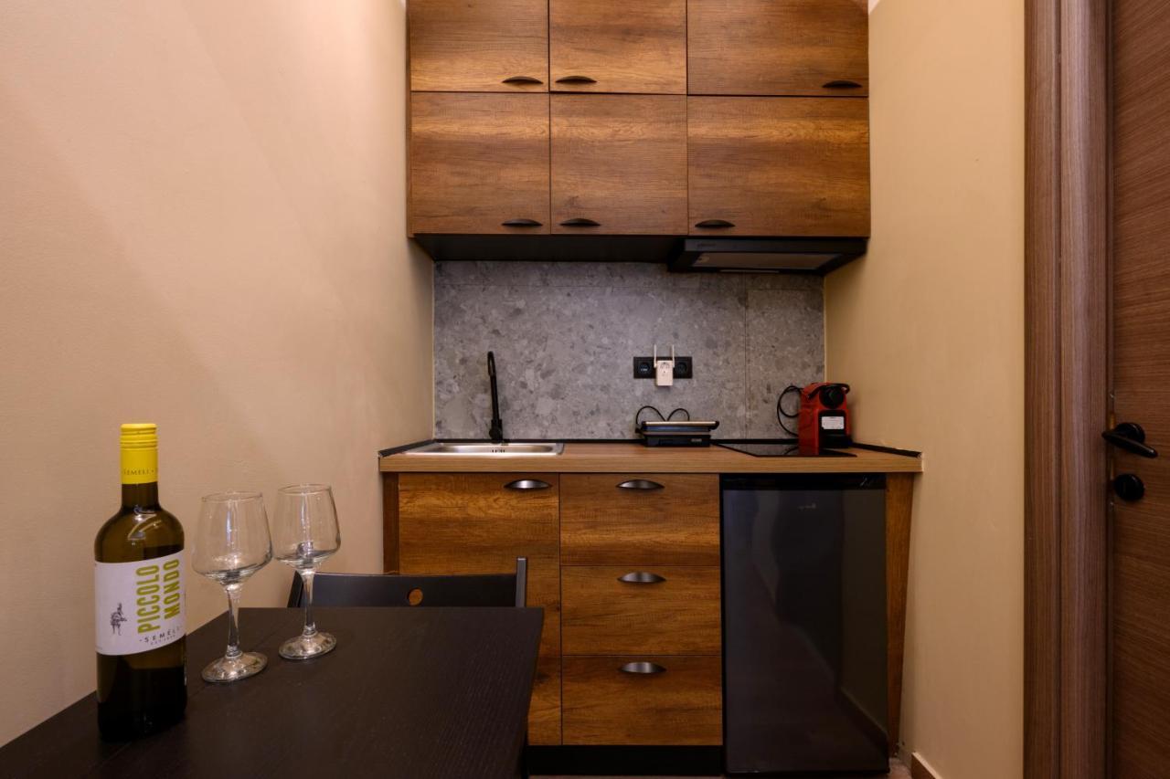 Seven Keys Luxury Suites Achilleion ภายนอก รูปภาพ